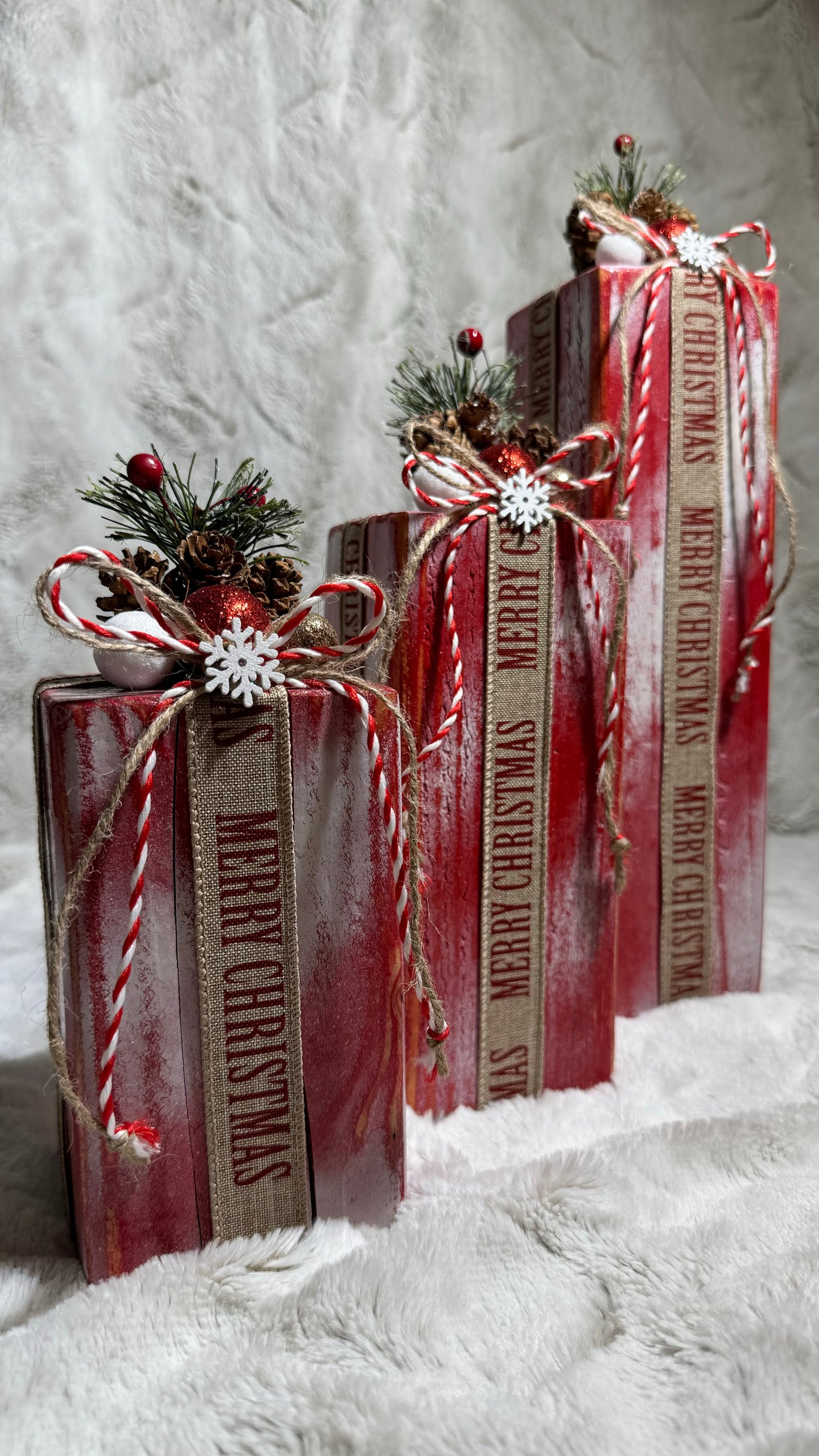 Distressed Candy Cane Christmas Gift Decor Set