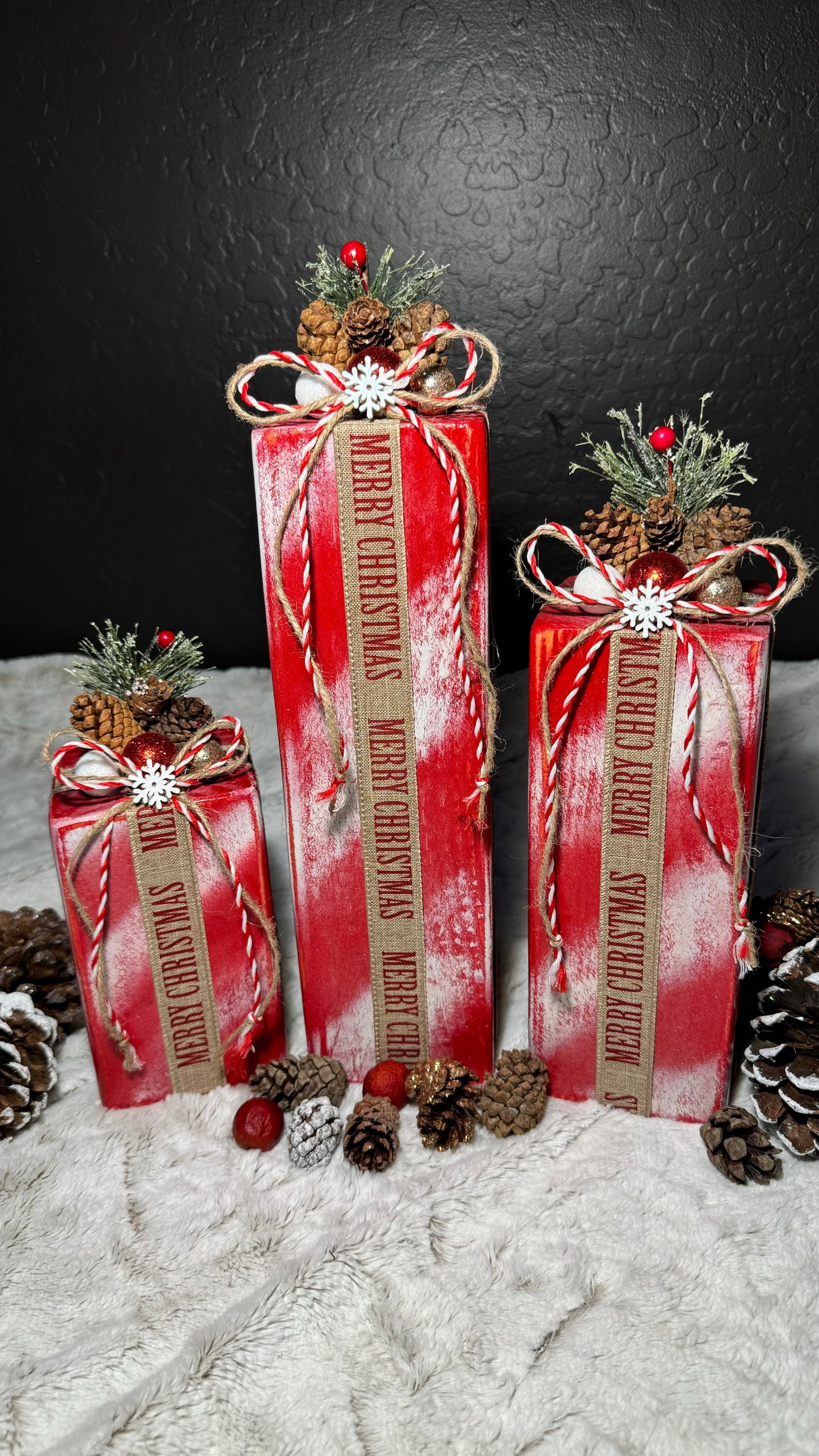 Distressed Candy Cane Christmas Gift Decor Set