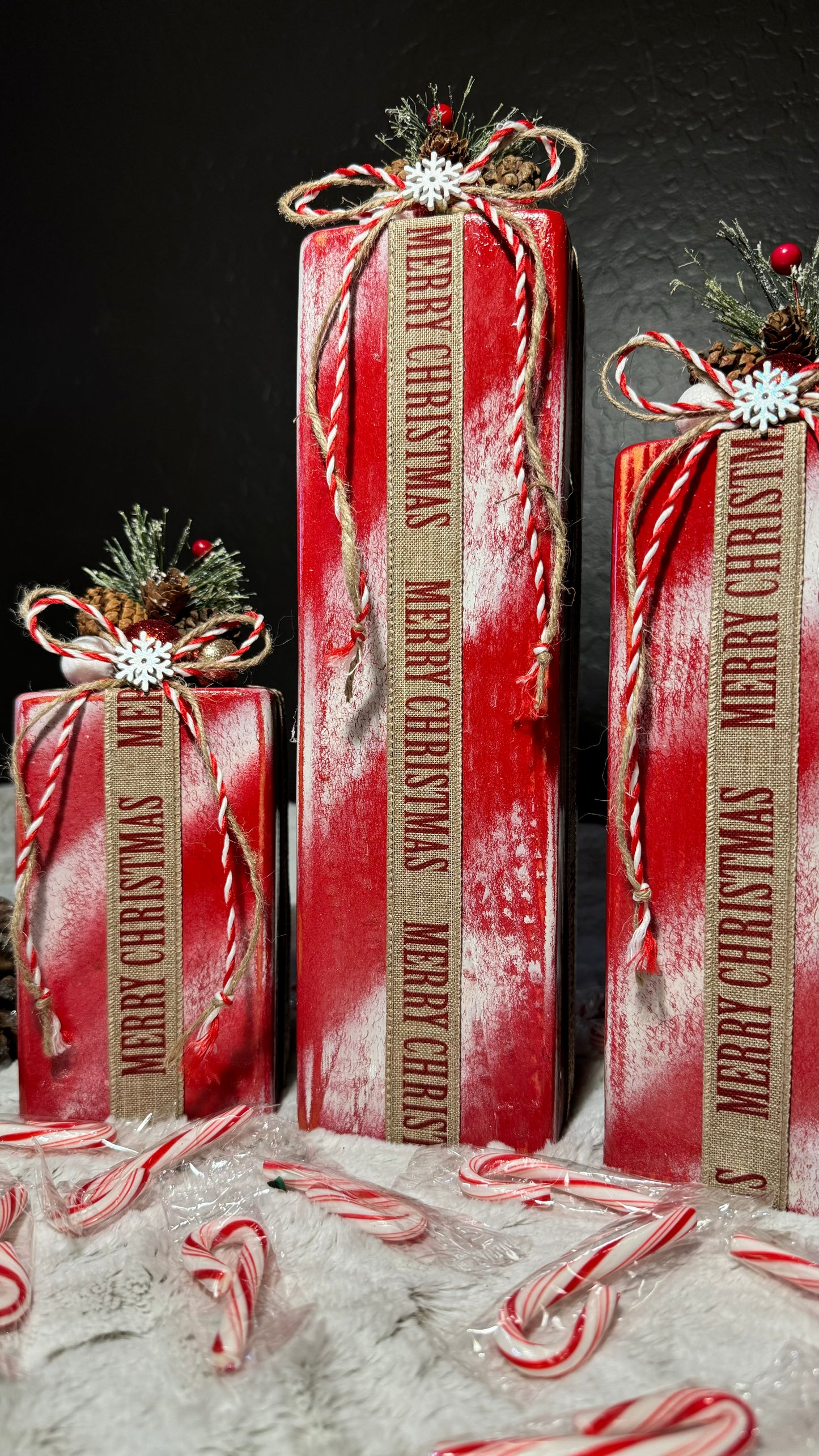 Distressed Candy Cane Christmas Gift Decor Set