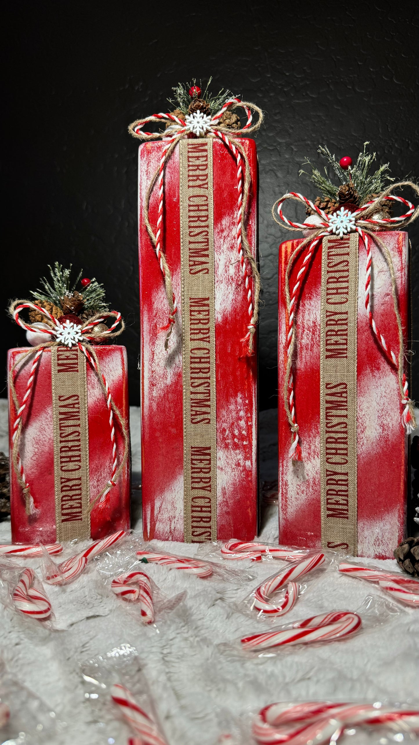 Distressed Candy Cane Christmas Gift Decor Set