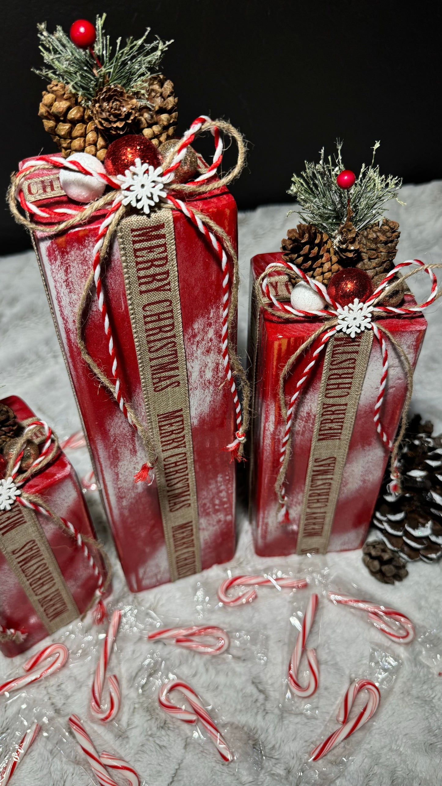 Distressed Candy Cane Christmas Gift Decor Set