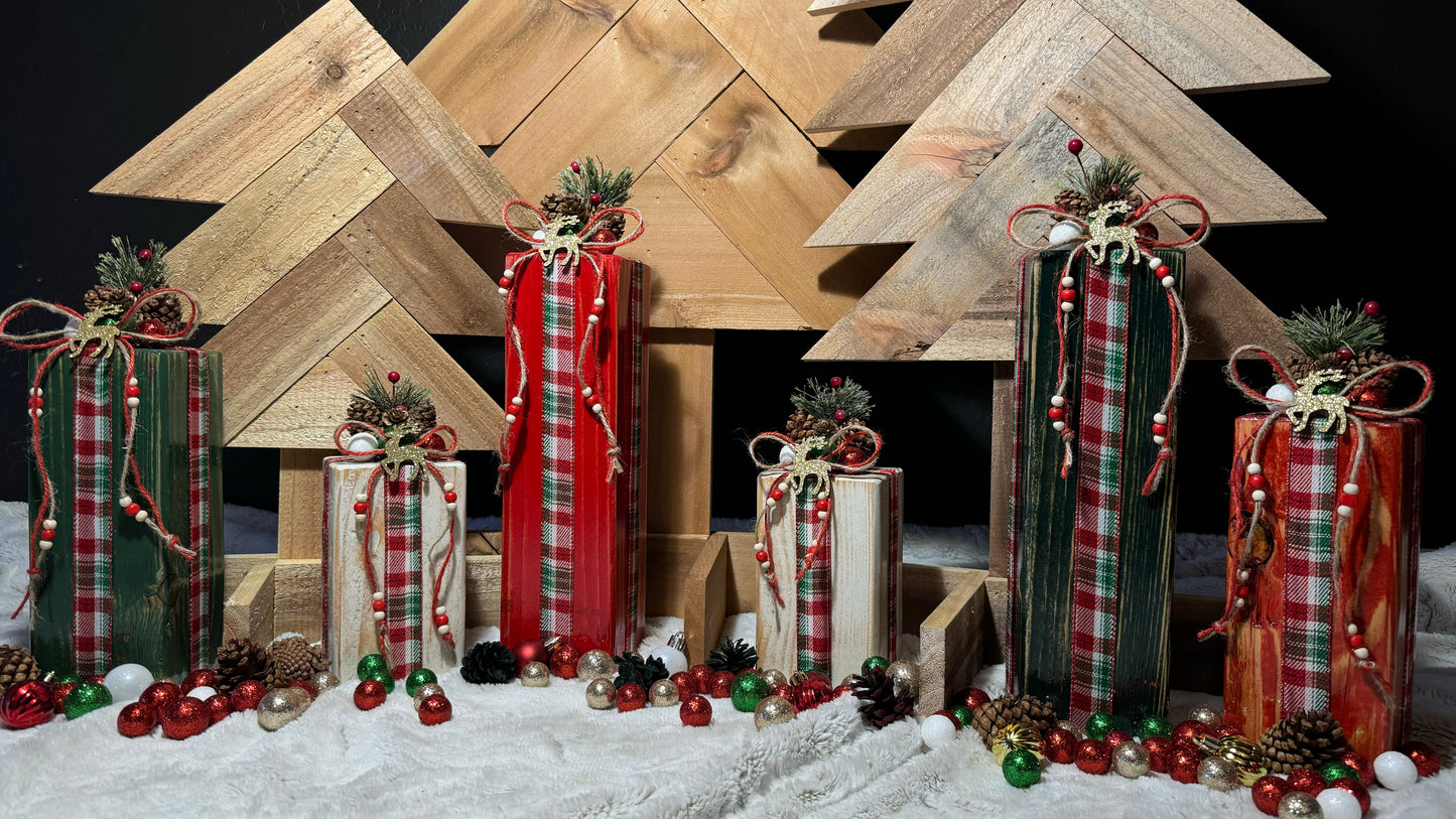 Clark Griswold Christmas Gift Decor Set